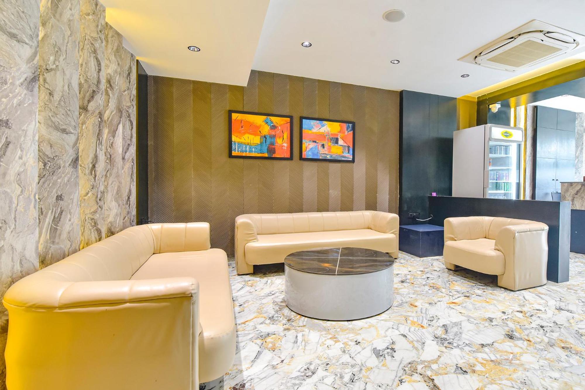 Fabhotel Prime The Grey Circle Hotel 3*