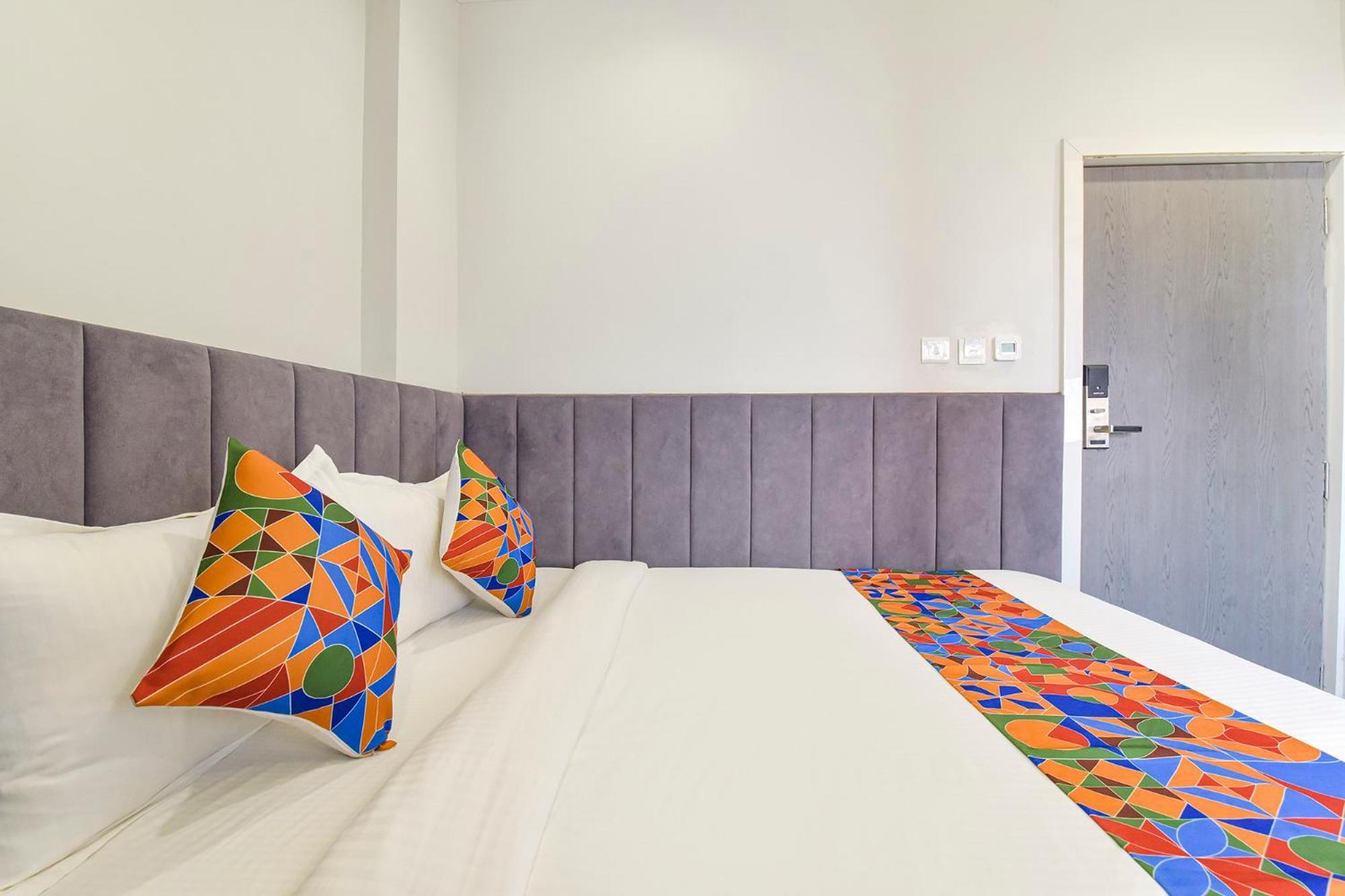Fabhotel Prime The Grey Circle Hotel Indore